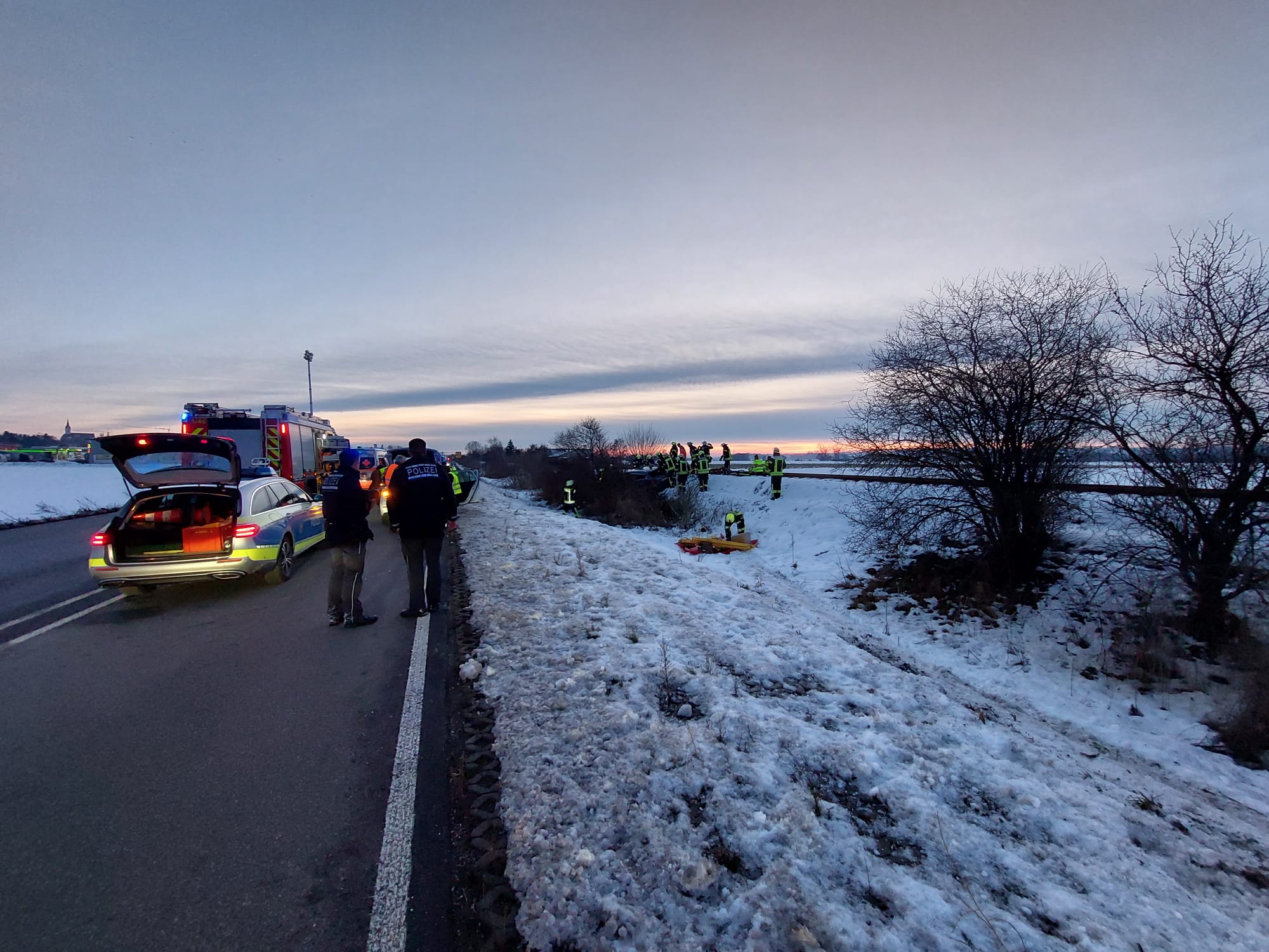 Feuerwehr Riedlingen - Verkehrsunfall B311 Neufra - Ertingen